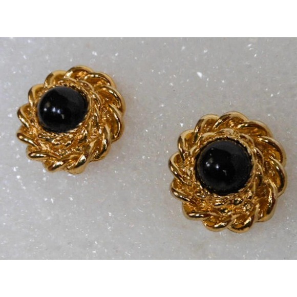 Vintage Gold Tone Black Cabochon Round Button Stud Earrings - Picture 8 of 8